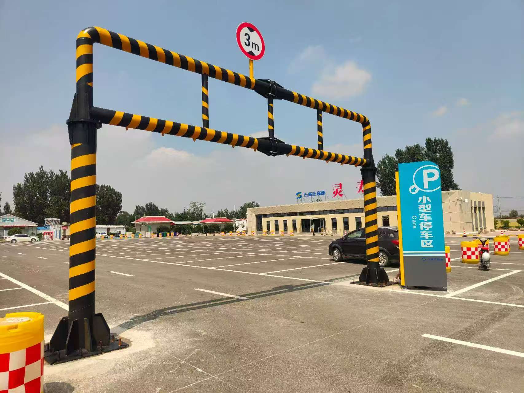 双鸭山市高速龙门架限高架 - 价格